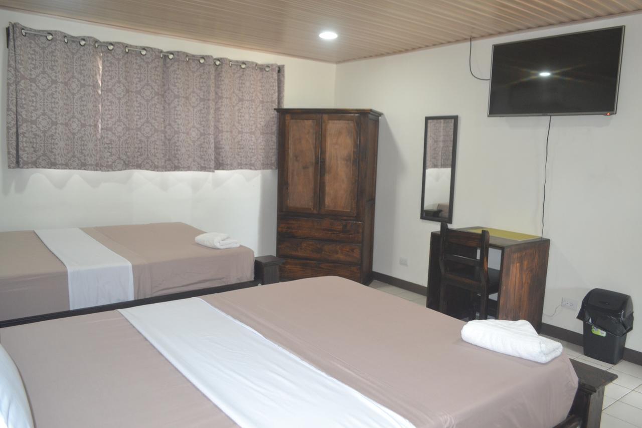 Hotel Don Fito Golfito Exterior foto